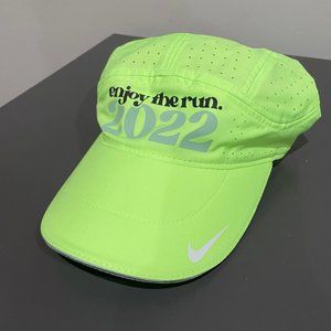 Nike Adult Unisex 2022 Chicago Marathon Adjustable Tailwind Running Hat